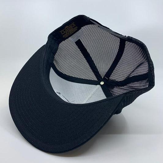 UndeЯRated Team Snapback - Premium Streetwear Cap mit Stickerei