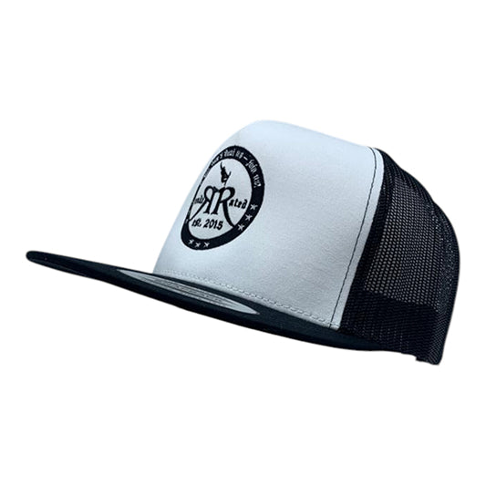 UndeЯRated Team Snapback - Premium Streetwear Cap mit Stickerei